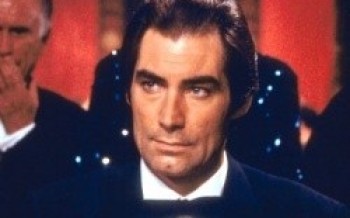 Biographie de Timothy Dalton