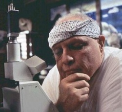 L'île du Dr Moreau (1995)