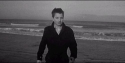 Le regard caméra de Léaud, le dernier plan du film