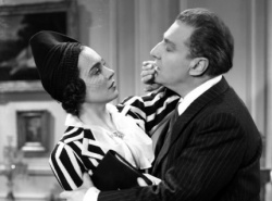 Jacqueline Delubac et Sacha Guitry
