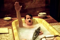 Hitler se fait mousser