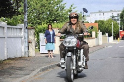 Gégé on the road again