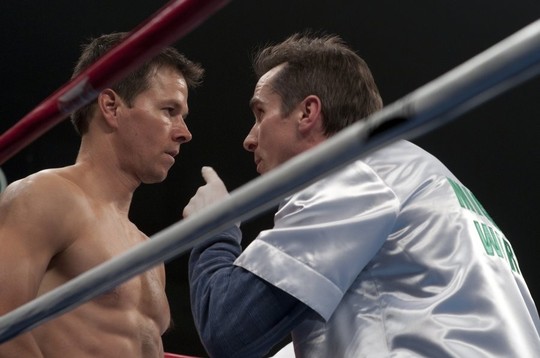 Fighter : Wahlberg met des gants