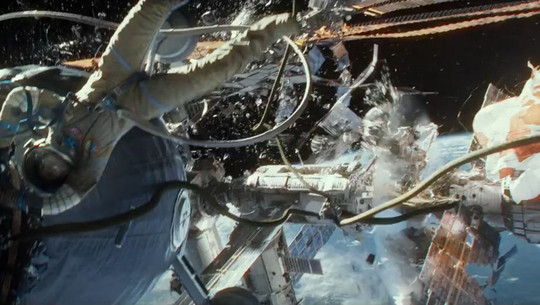 Gravity, la tête dans les étoiles