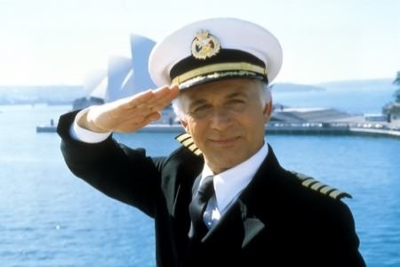 Ernest Borgnine dans La Croisière s'amuse - Saison 6