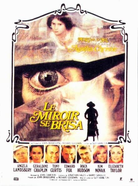 Pierce Brosnan dans Le miroir se brisa