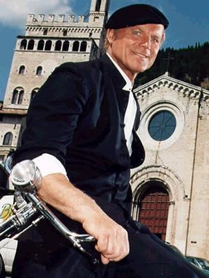 Terence Hill dans Don Matteo