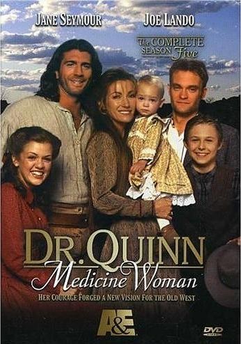 David Carradine dans Dr. Quinn, femme médecin - Saison 5