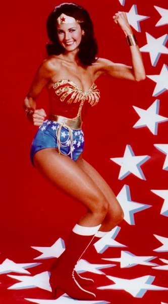 John Carradine dans Wonder Woman - Saison 3