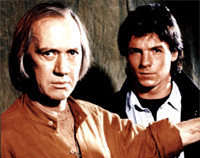 Robert Vaughn dans Kung Fu : La légende continue - Saison 1