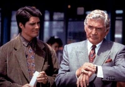Denise Richards dans L'homme à la Rolls - 1994 - Saison 1
