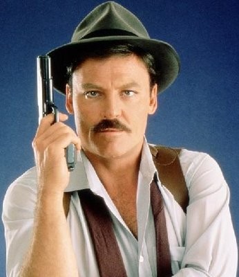Michael Ironside dans Mike Hammer - Saison 2