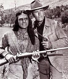 John Carradine dans Le Proscrit - Saison 1