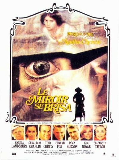 Pierce Brosnan dans Le miroir se brisa