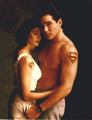 Teri Hatcher dans Lois et Clark, les nouvelles aventures de Superman - Saison 4